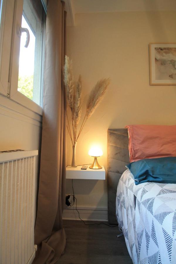 Derniere Reservations Avant Indisponibilite En Septembre Pour 12 Mois, Illimites Jacuzzi Spa Bain A Remous Interieur, Sauna Interieur, Parking Reserve, Vue Et Acces Parc, Prestations Uniques, 1Er Etage Corbeil-Essonnes Esterno foto